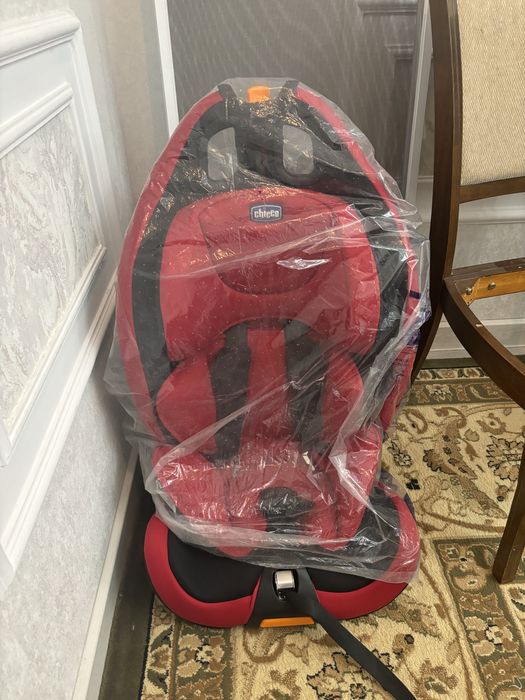 Автокресло chicco