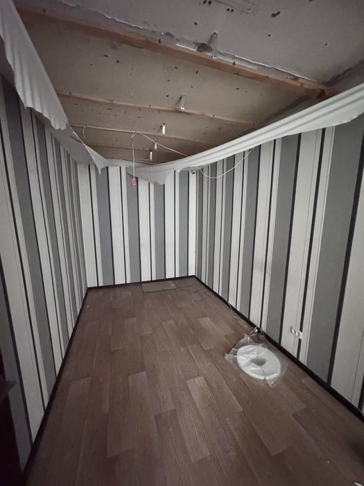 2 комнатная, Космонавтов 4