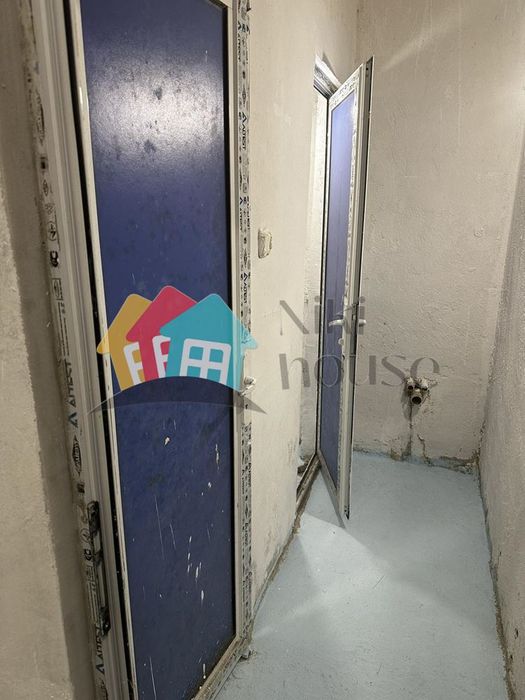 Продава се Заведение в Варна, Възраждане 1 - 205 кв.м за 425 €/кв.м - Снимка #3