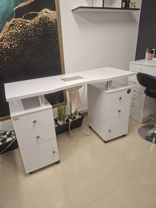 Masa unghii profesionala