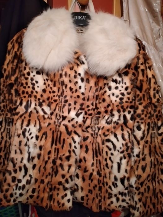 Кожено палто съд чанта