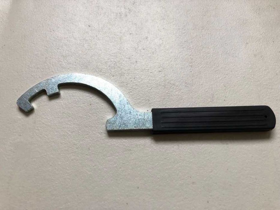 Ключ за съединител Щорц. Щорц 52С Щорц 65 и Щорц В. Универсален