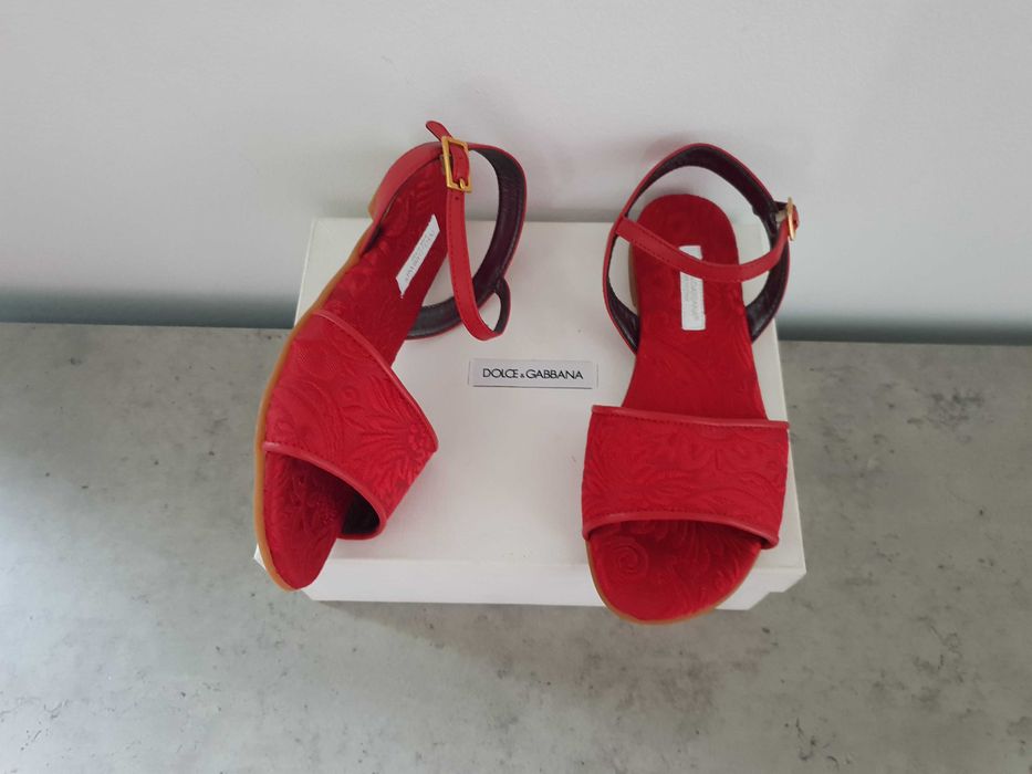 Sandale Dolce Gabbana Italia nr 32 piele naturala