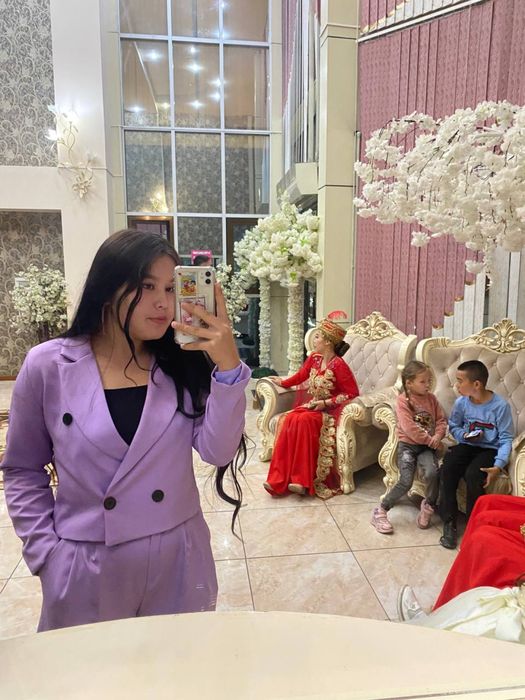 Костюм с брюками