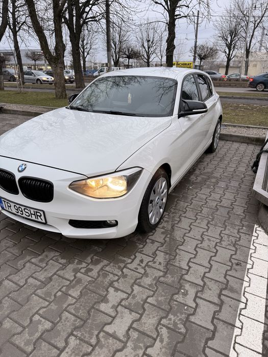 BMW SERIA 1 2012