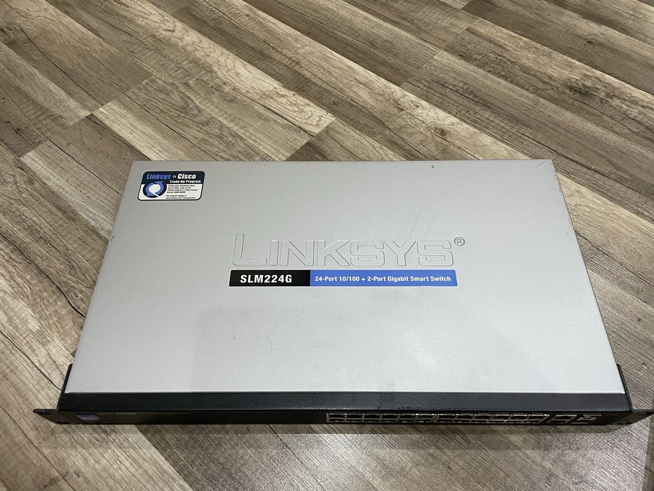 Linksys slm224 и sr224