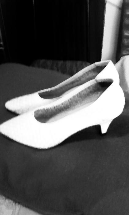 Дамски обувки от естествена кожа