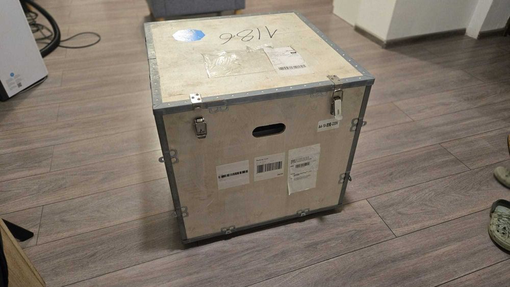 Imprimanta UV ACHI dimensiune A4 (Printeaza pe orice fel de material)