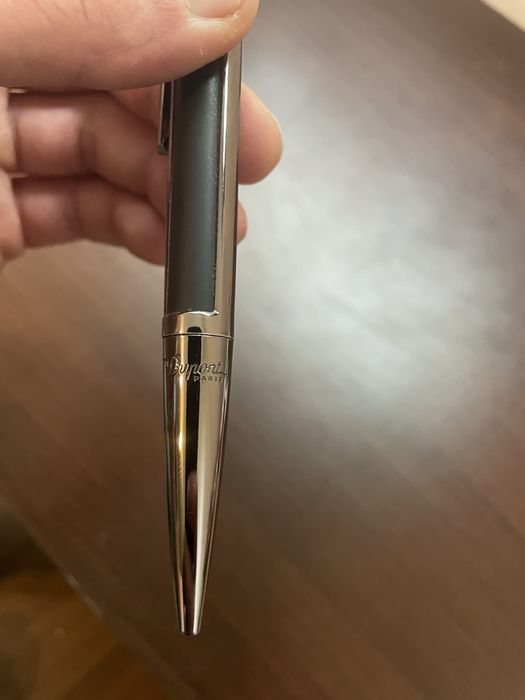 Se vinde pix S.T DUPONT PARIS ,  pix pentru colectionari!