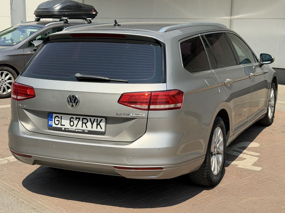 Volkswagen Passat B8 2016 2.0d 150cp FaruriLed/Suspensie/IncalzireVolan/Distronic+/Line&SideAsist/Camera/Piele KM REALI