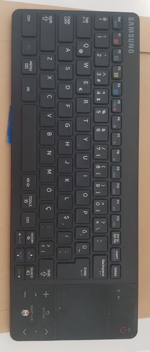Tastatură Bluetooth pentru Smart TV Samsung.