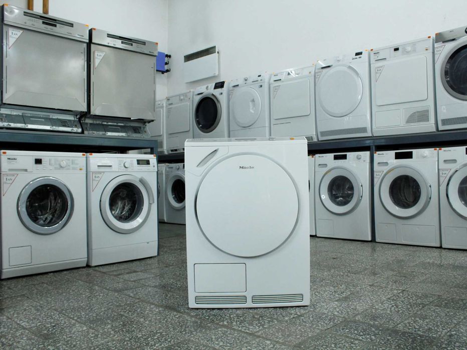 Uscator de haine Miele Silent care