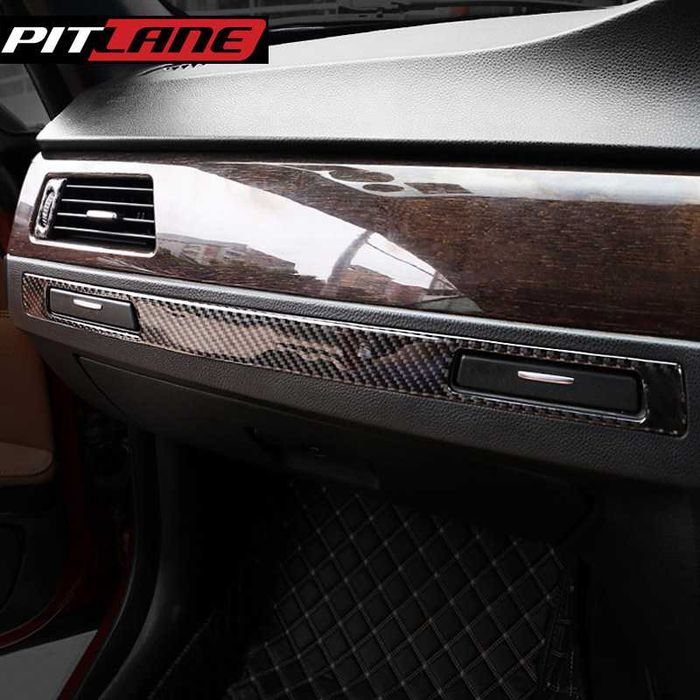 Carbon стикер лайсна стойка за чаши: BMW E90 E92 E93