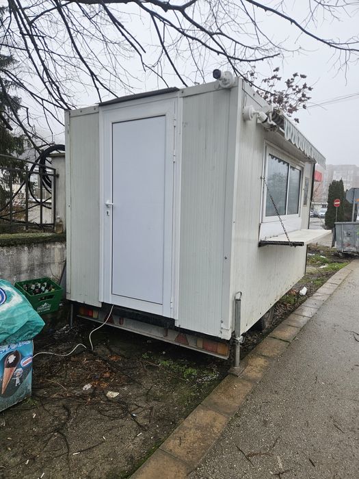 Каравана за бързо хранене