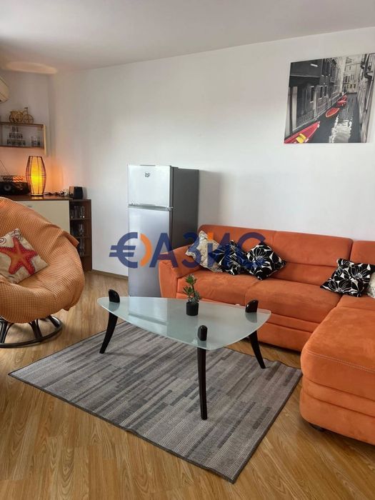 Продава се Двустаен апартамент в Свети Влас - 98 кв.м за 583 €/кв.м - Снимка #3