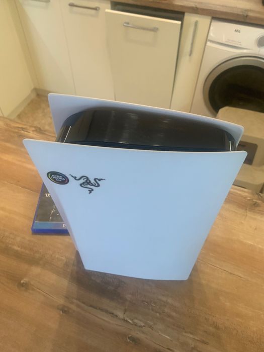 PS 5   Плейстейшън 5