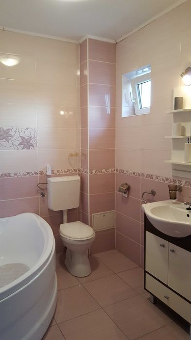 Proprietar, inchiriez apartament cu 2 camere, decomandat Grand Arena - Berceni