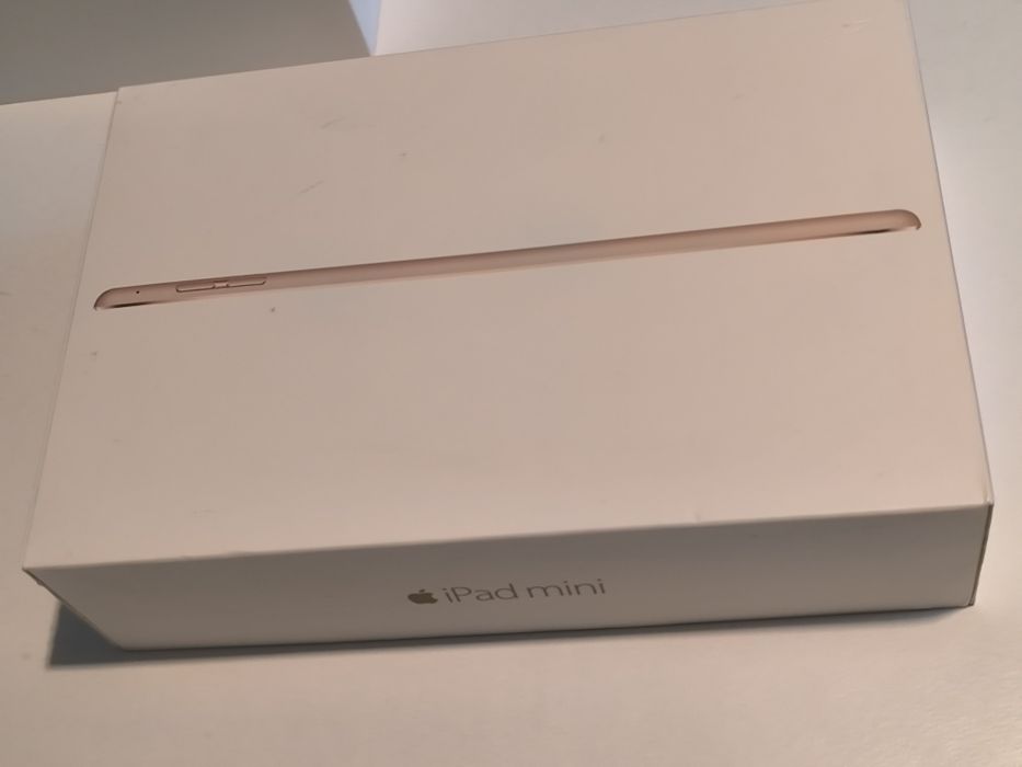 2 бр. iPad 4 mini розов и сив