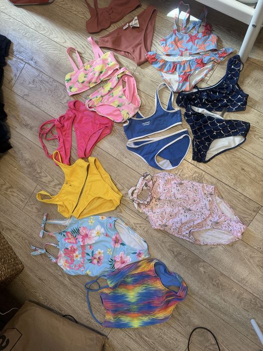 Бански за момиче 8-10 г zara