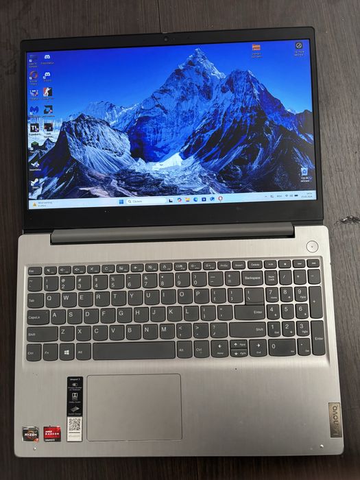 Laptop lenovo stare foarte buna