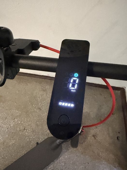 Xiaomi Scooter 4 pro-gen 2-Trotineta