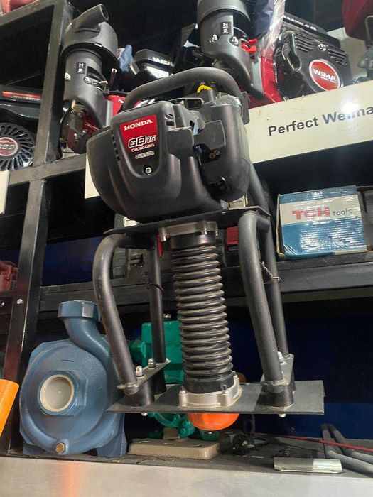 Ручной виброрейка Fora (1 -4 м)