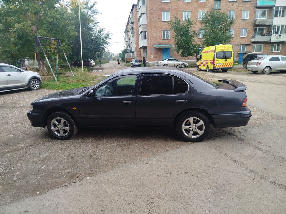 Продаю Ниссан Максима