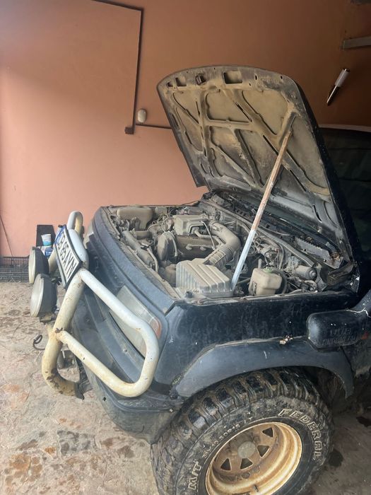 Dezmembram  suzuki vitara suzuki grand vitara