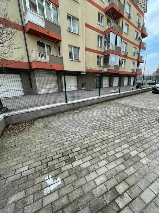 Дава се под наем Гараж / Паркомясто в София, Дружба 2 - 13 кв.м за 79.56 € - Снимка #2