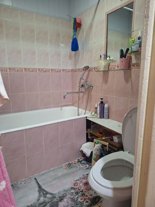 Kora kamish 1/2 da  1/3/5 balkon 2x6 bor remont yaxshi Srochna