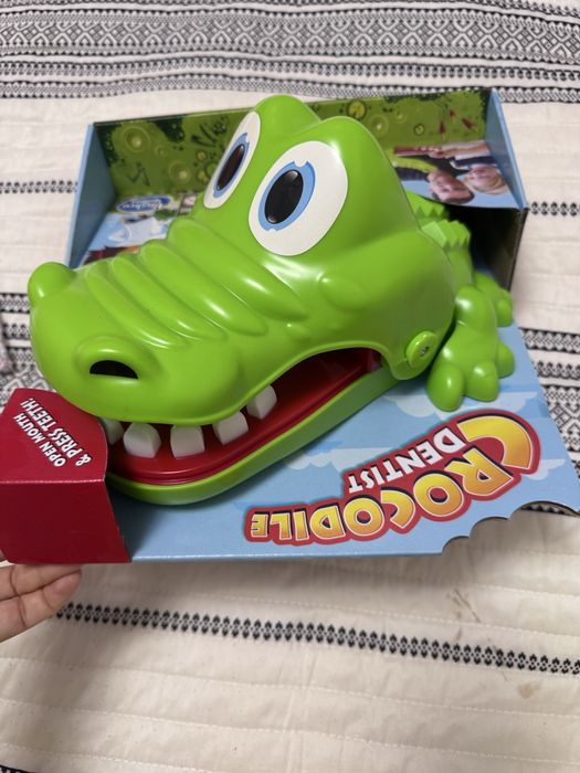 Joc interactiv - Crocodile dentist