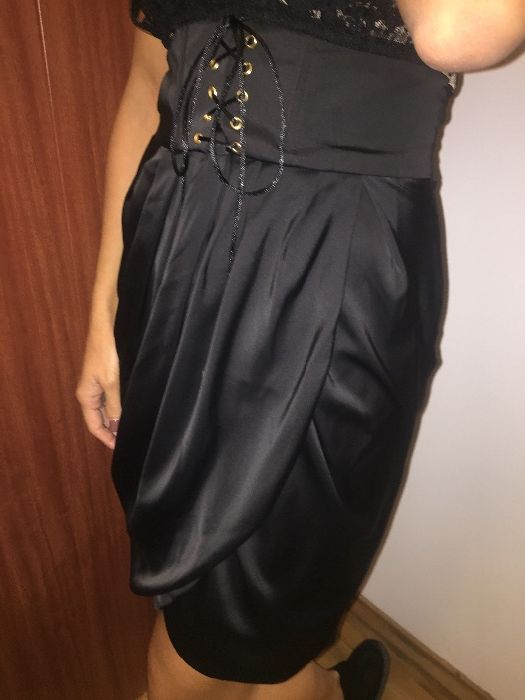 Официална рокля М номер