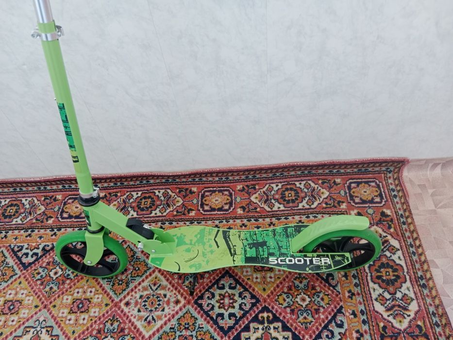 Продается детский самокат