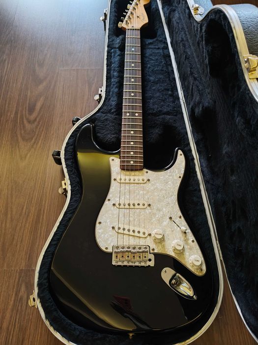 Chitara electrica Fender Stratocaster Powerhouse