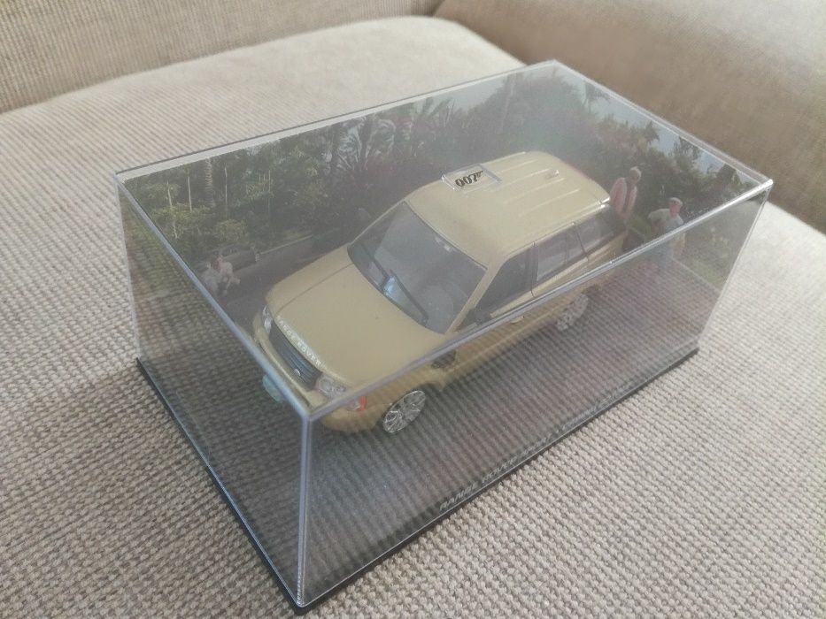 Vand macheta Range Rover Sport scara 1:43 producator IXO