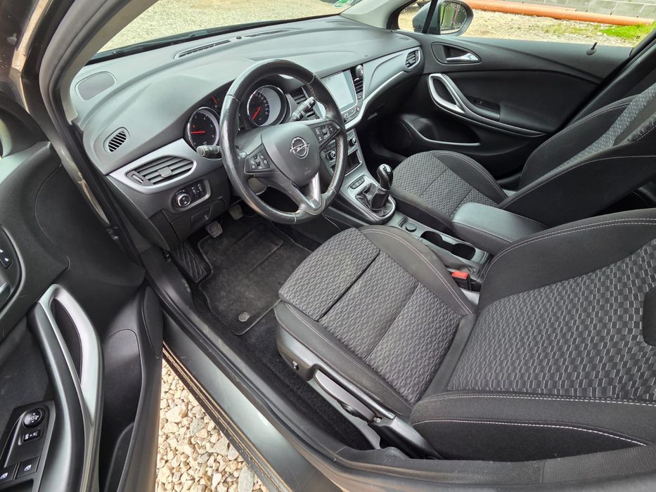 Opel Astra 1.6 D 2018