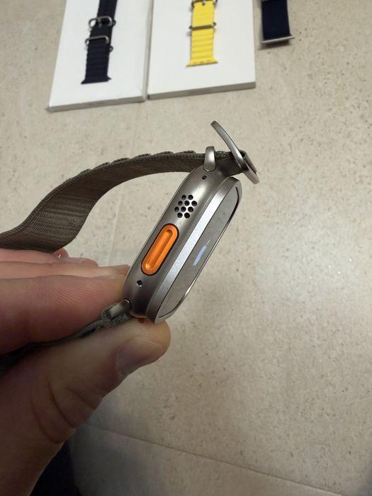 Apple watch ultra 2 Natural Titanium