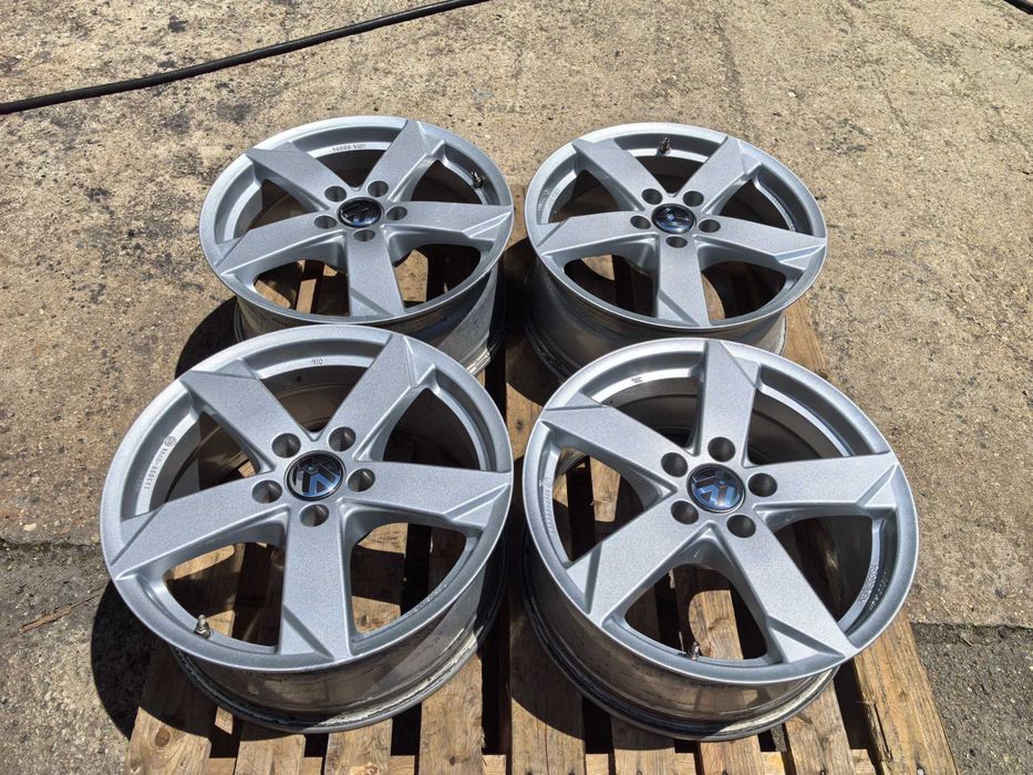 17 цола 5 х 112 мм Фолксваген / АУДИ / Мерцедес - 7,5 Инча / ЕТ 38