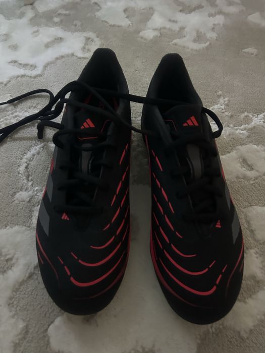 Ghete de fotbal pt baieti m38