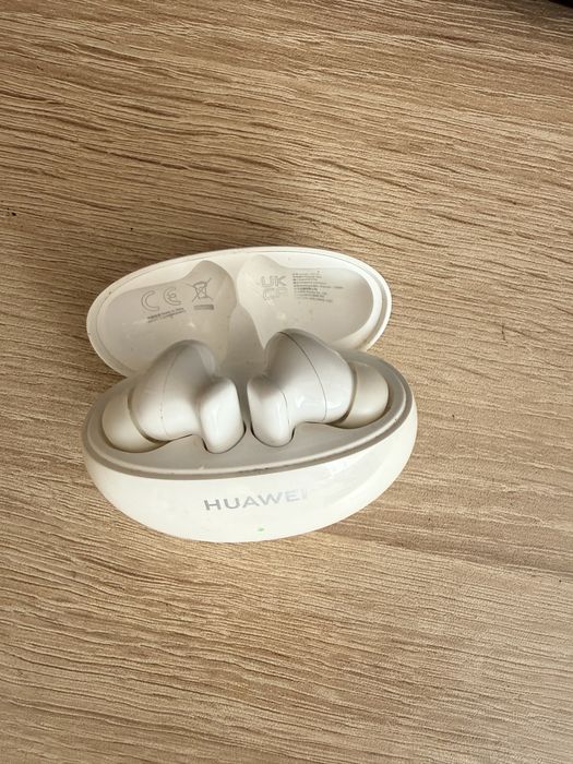Huawei free buds 5 i