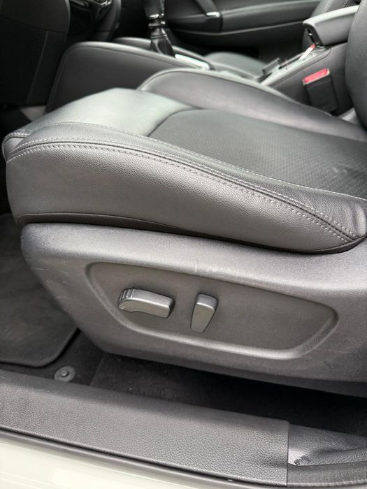 Nissan Qashqai Tekna + set jante cu anvelope + nr rosii 3 luni