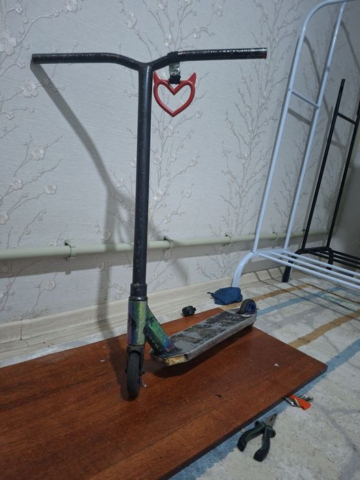 Машина игрушка да