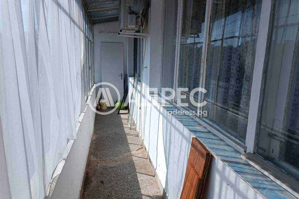 Дава се под наем Двустаен апартамент в Разград, Център - 65 кв.м за 229.5 € - Снимка #6