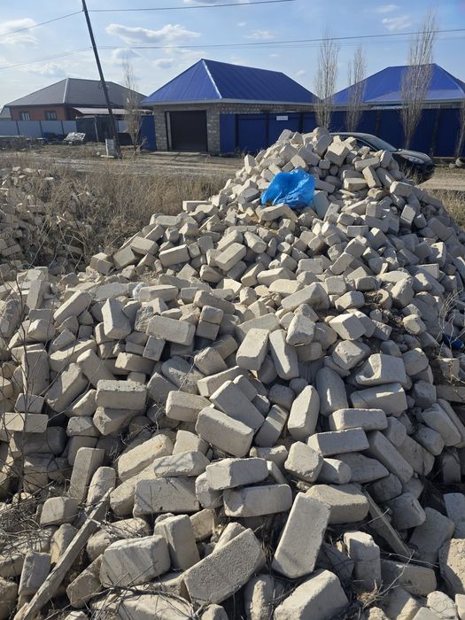 Отдам кирпичи бесплатно