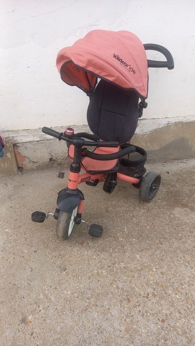 Детско колело с управление