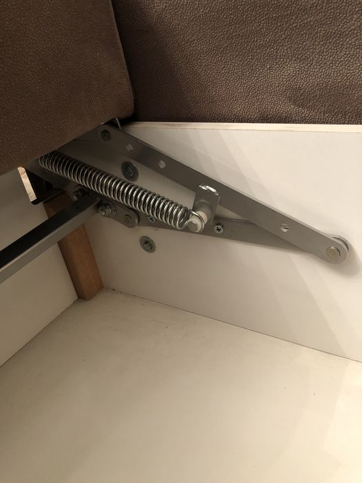 Диван + кресло/кровать, фирма Ariba