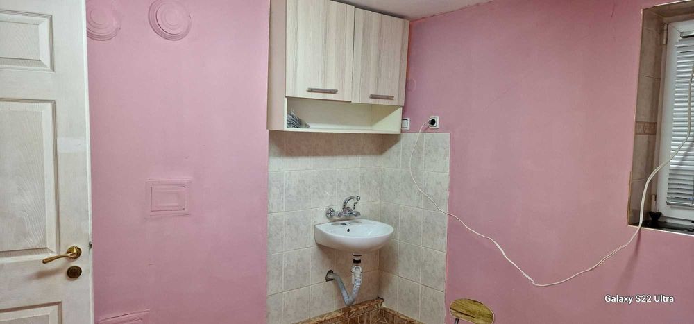 Стаи под наем в центъра на Перник