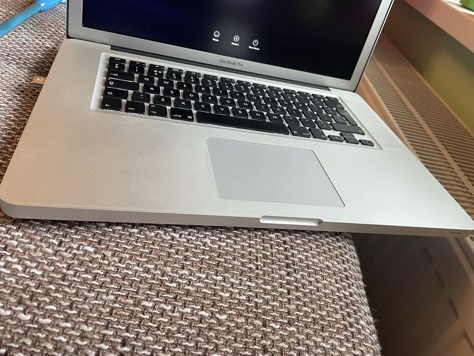 MacBook Pro 15" A1286 early 2011