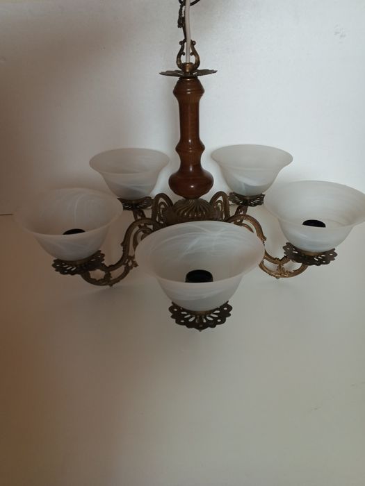 Люстра бронзовая. Ретро.