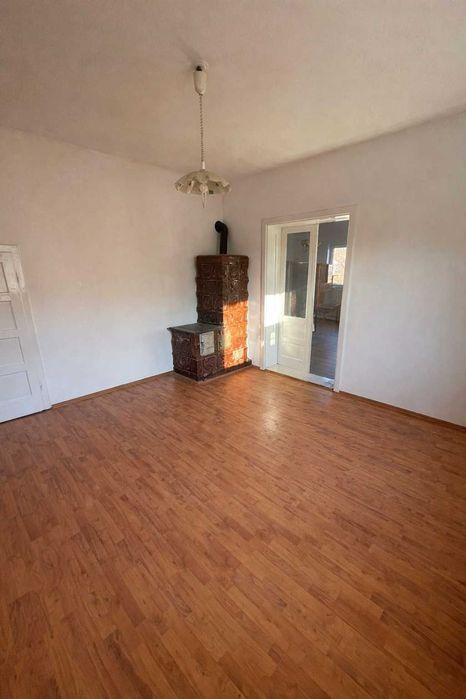 Casă familială recent renovată